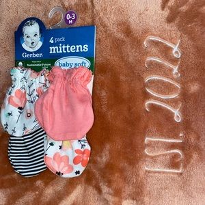 Miscellaneous baby item bundle